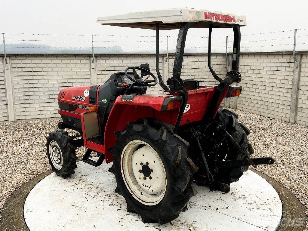 Mitsubishi MT225 Tractoare