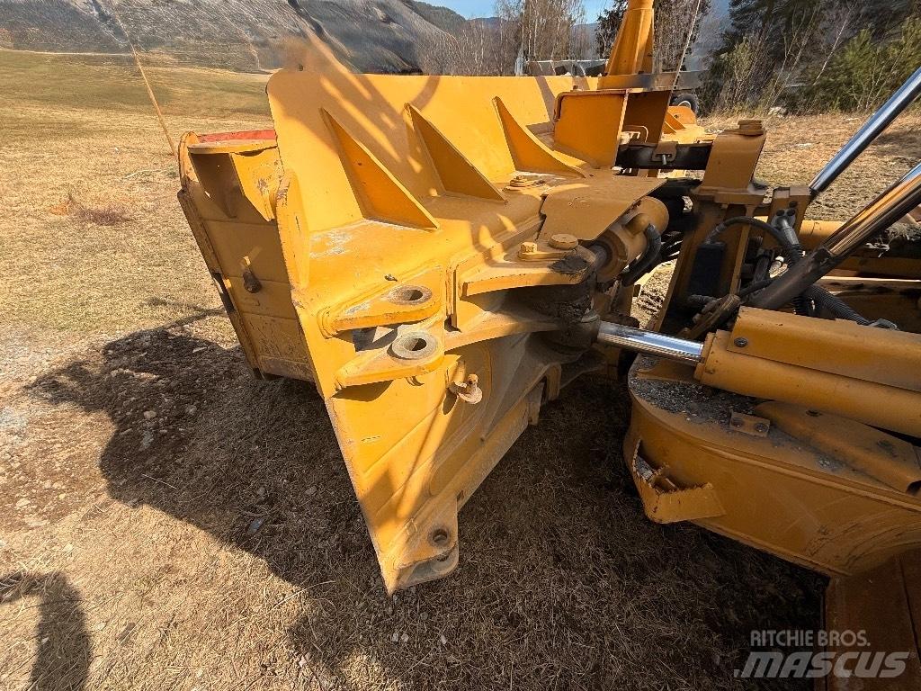CAT D 6 T LGP Buldozere pe senile