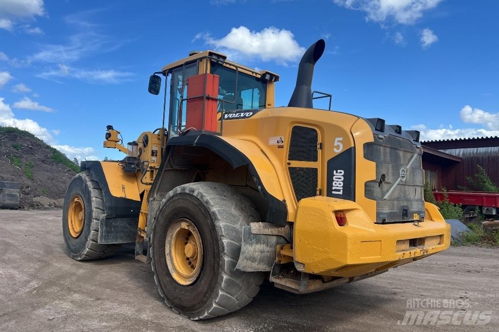 Volvo L 180 G Incarcator pe pneuri
