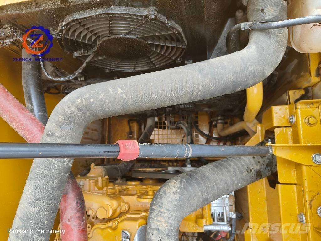 CAT 320 GC Excavatoare pe șenile
