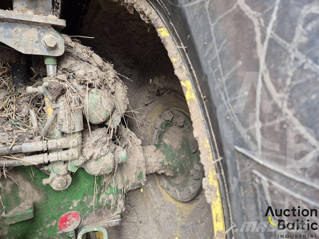 John Deere 6210 R Tractoare