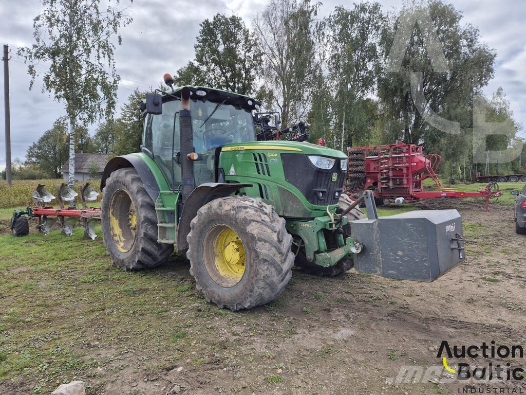 John Deere 6210 R Tractoare