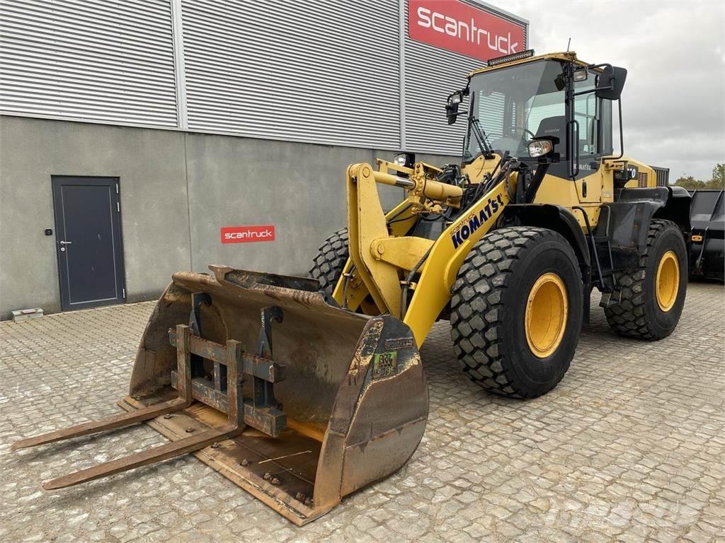 Komatsu WA200-7 Incarcator pe pneuri