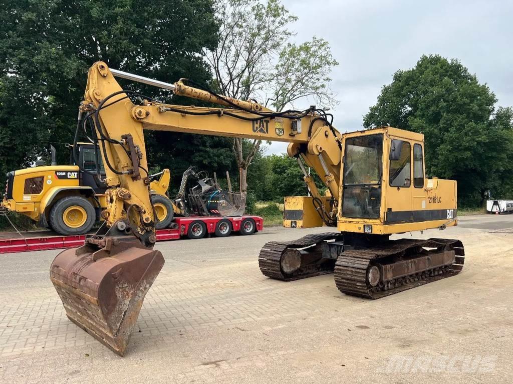 CAT 211B Excavatoare pe șenile
