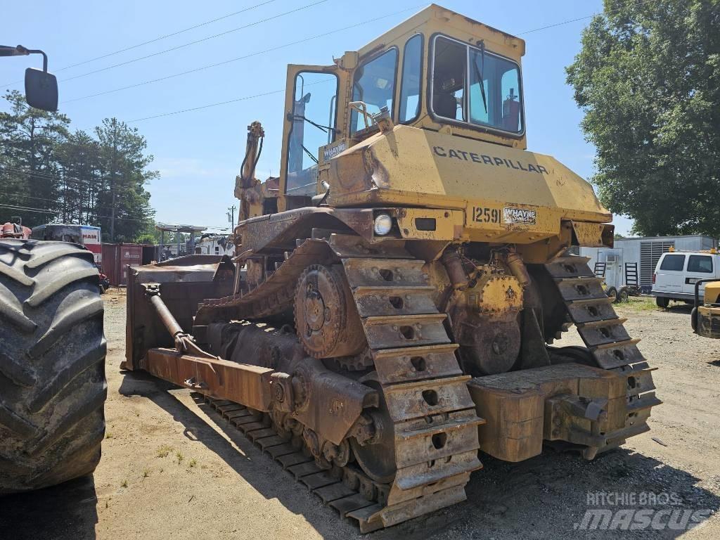 CAT D8N Buldozere pe senile