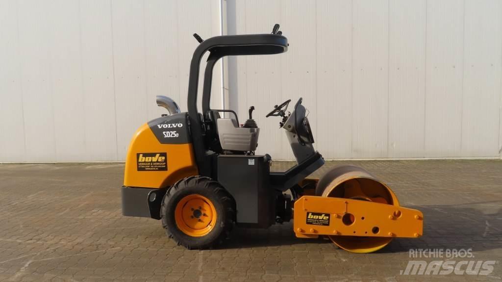 Volvo SD25D Compactoare monocilindrice