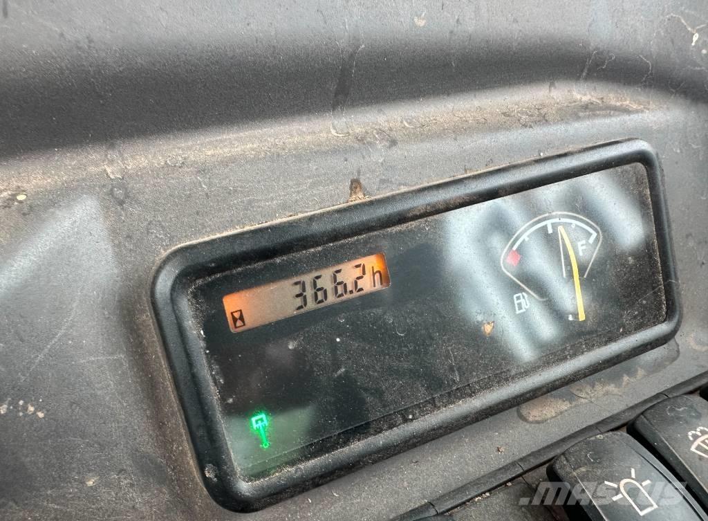 Volvo EC 27 D Mini excavatoare < 7t