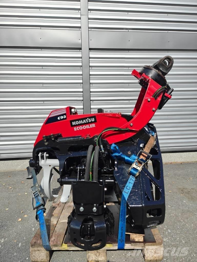 Komatsu C 93 Capete pentru culegatoare