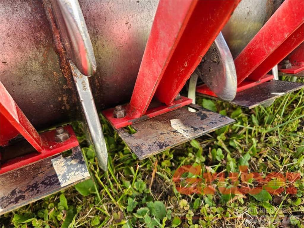 Lely 2,50 m Grapa si pluguri rotative