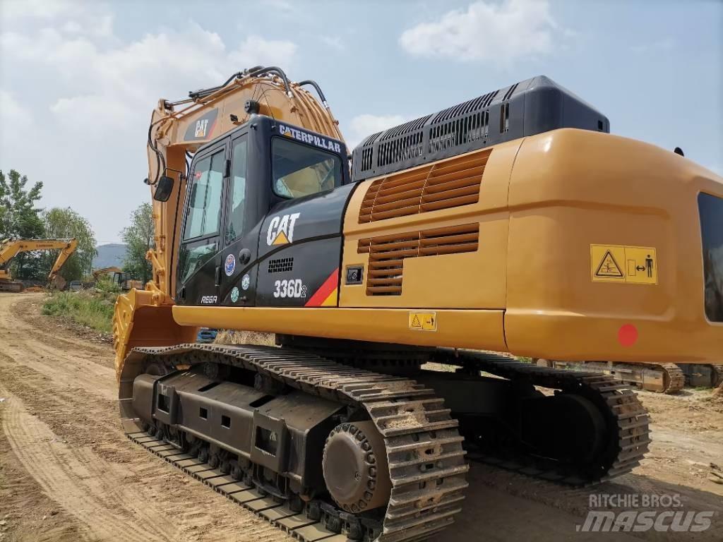 CAT 336 D Excavatoare pe șenile
