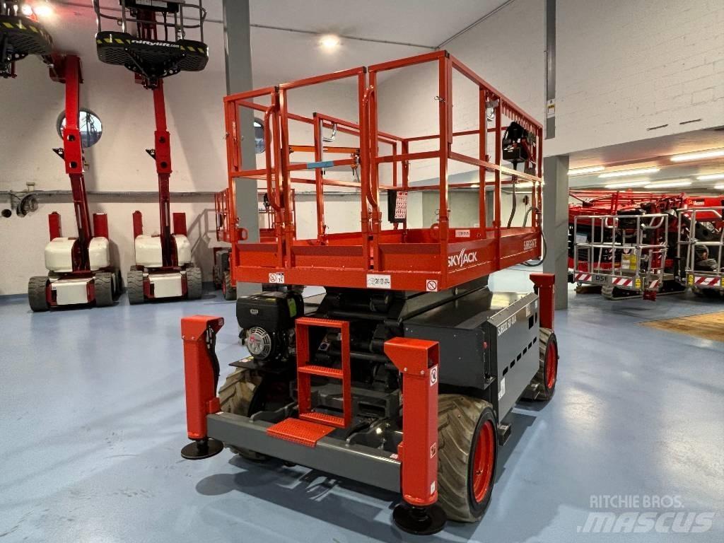 SkyJack SJ 6832 RTE Platforme foarfeca
