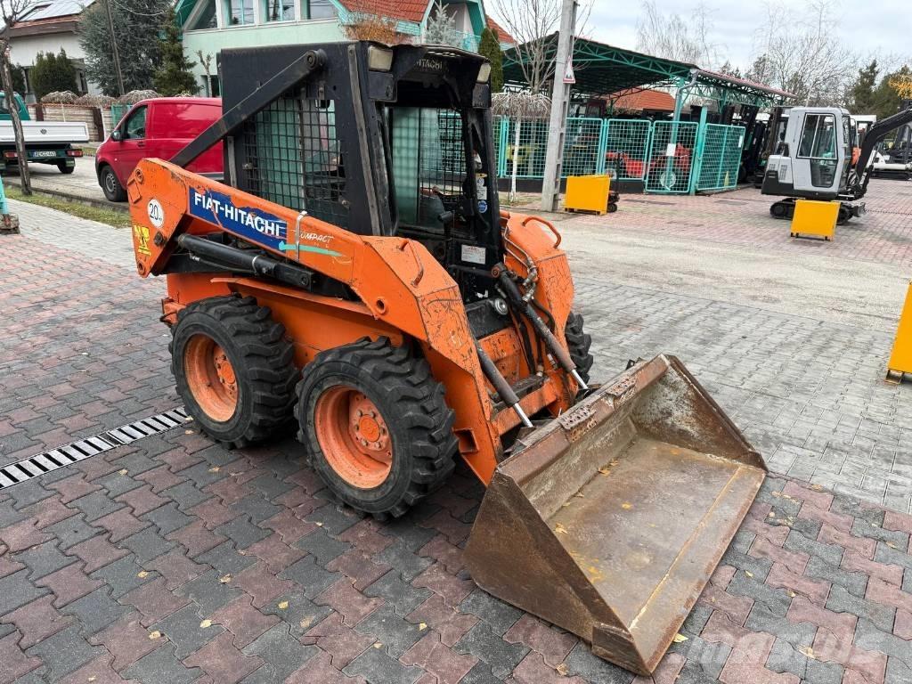 Hitachi DIZEL    V-4231 Incarcator pe pneuri