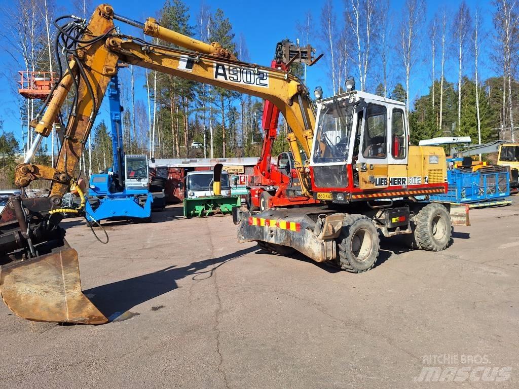 Liebherr A 902 Excavatoare cu roti