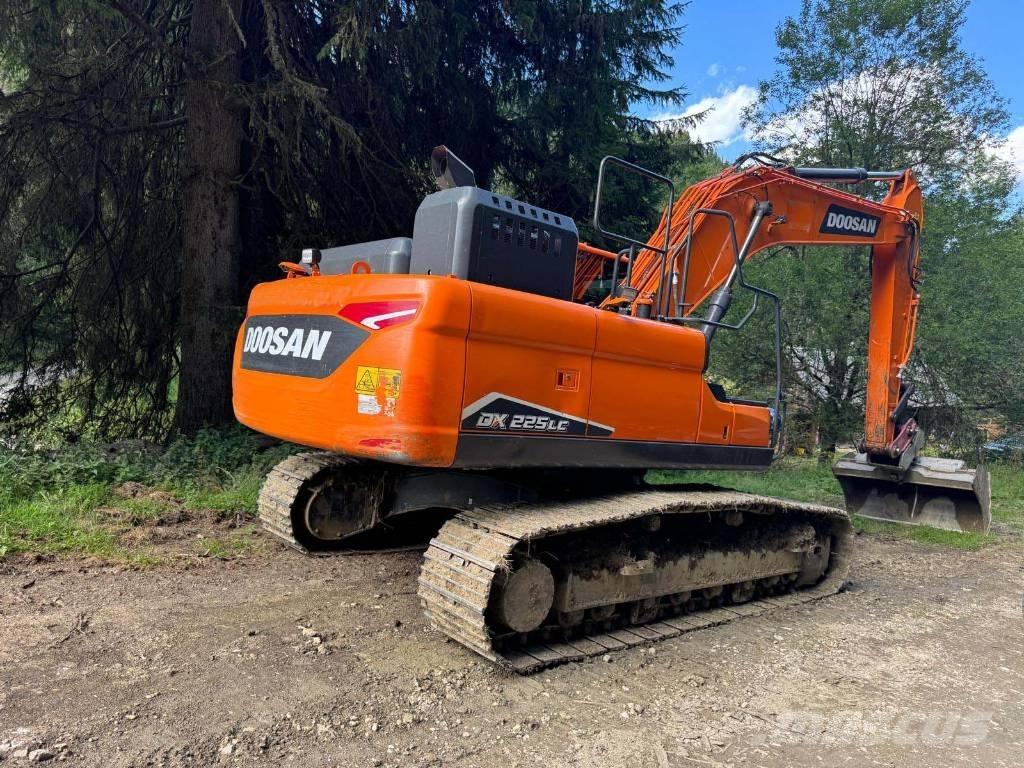 Doosan DX 225 LC-7 Excavatoare pe șenile
