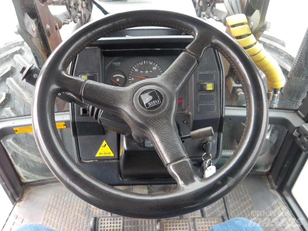 Valtra 8050 Tractoare
