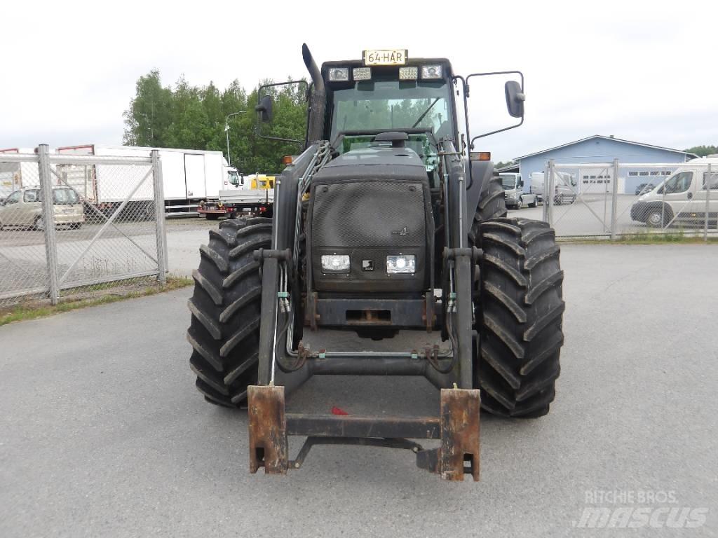 Valtra 8050 Tractoare