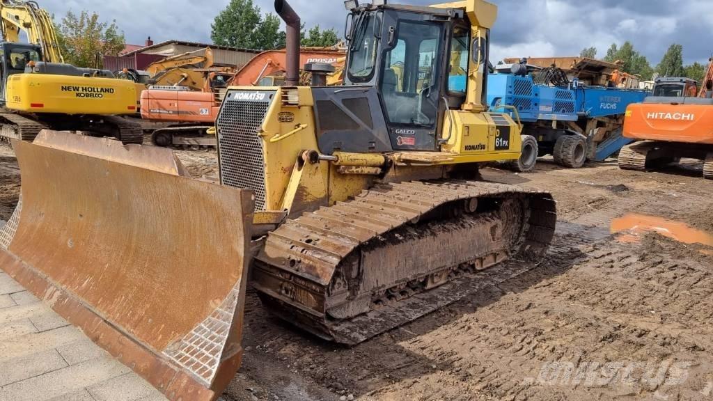 Komatsu D 61 PX-15 Buldozere pe senile