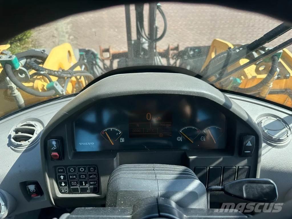 Volvo L70 F Incarcator pe pneuri