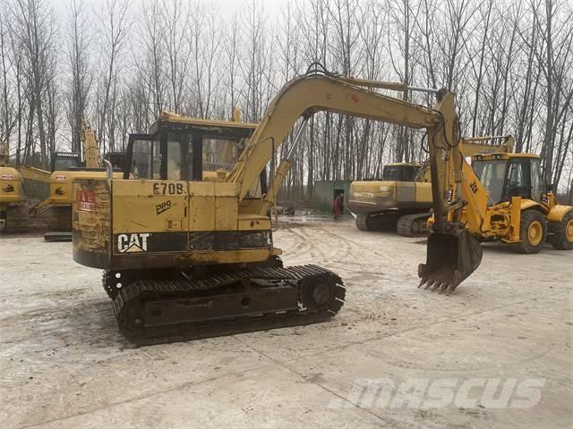 CAT E70B Excavatoare pe șenile
