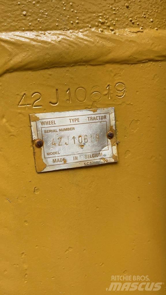 CAT 966 C Incarcator pe pneuri