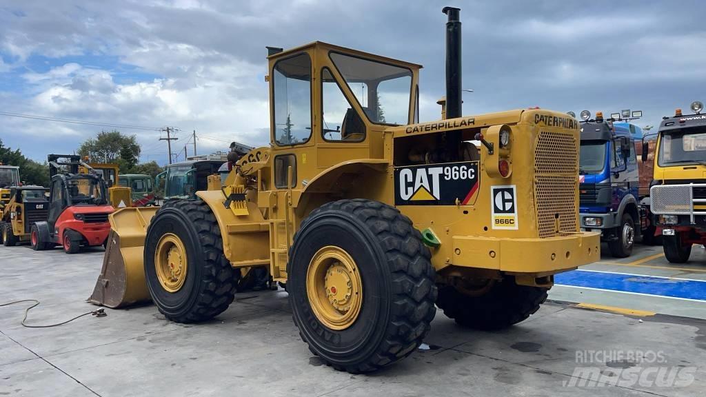 CAT 966 C Incarcator pe pneuri