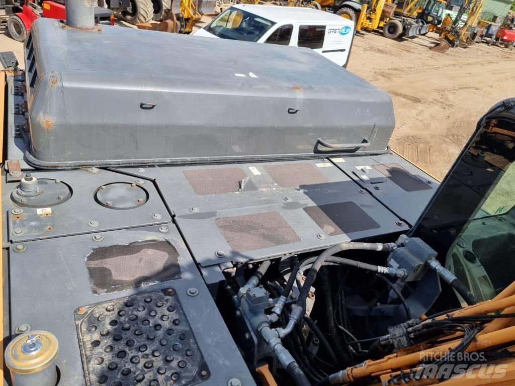 CASE CX 300 C Excavatoare pe șenile
