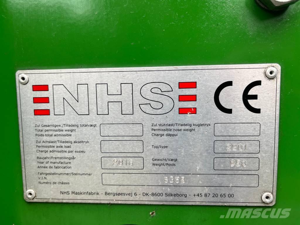 NHS 220 i Masini de tocat lemn