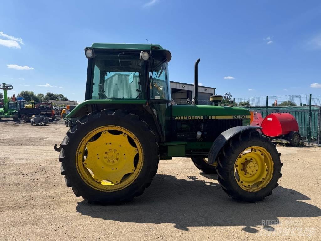 John Deere 2850 Tractoare