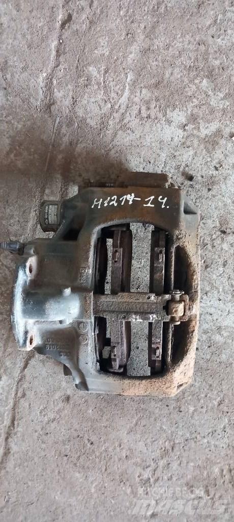 MAN TGX  81508046502 Axe