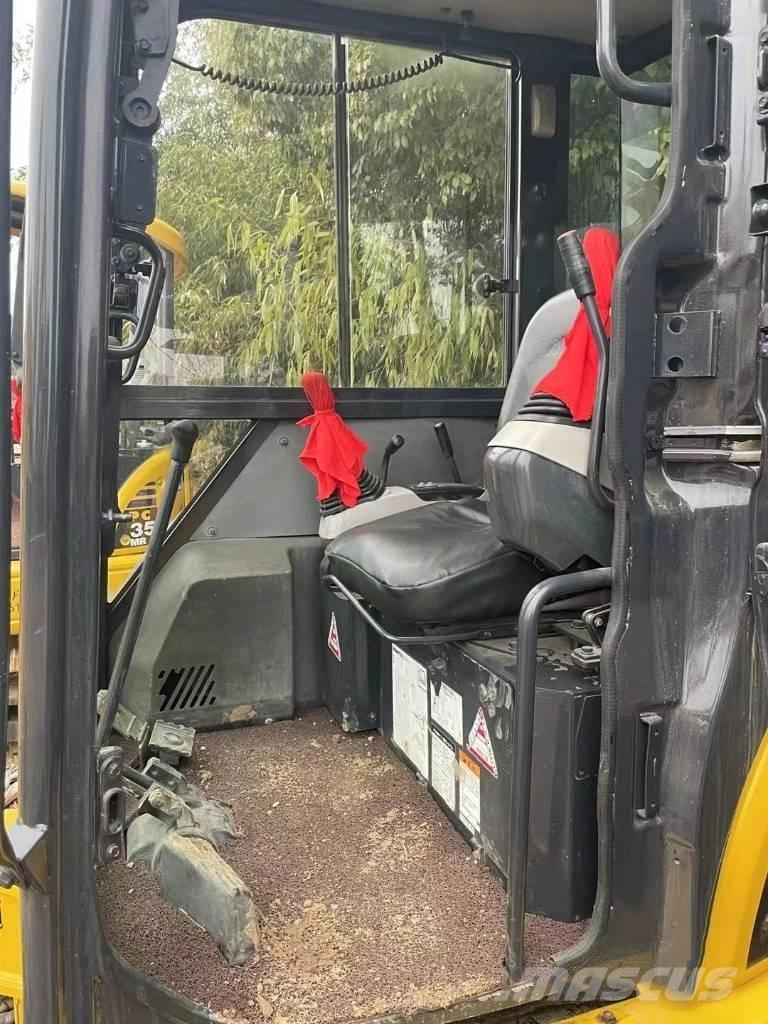 Komatsu PC30MR Mini excavatoare < 7t