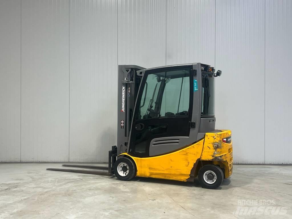 Jungheinrich EFG320 Stivuitor electric