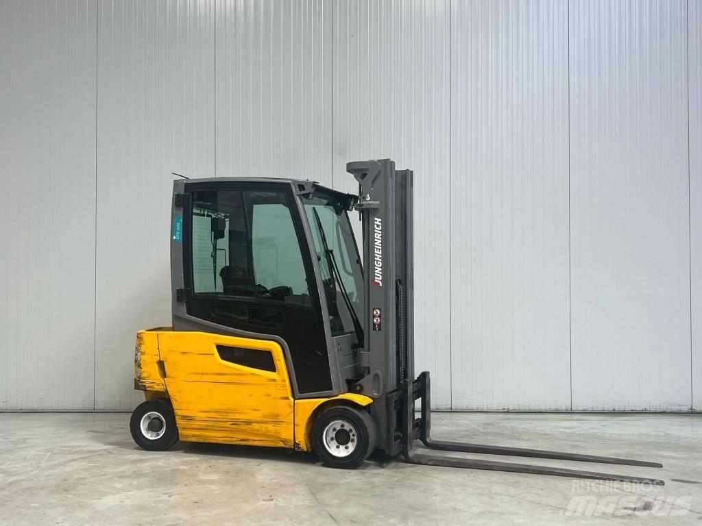 Jungheinrich EFG320 Stivuitor electric