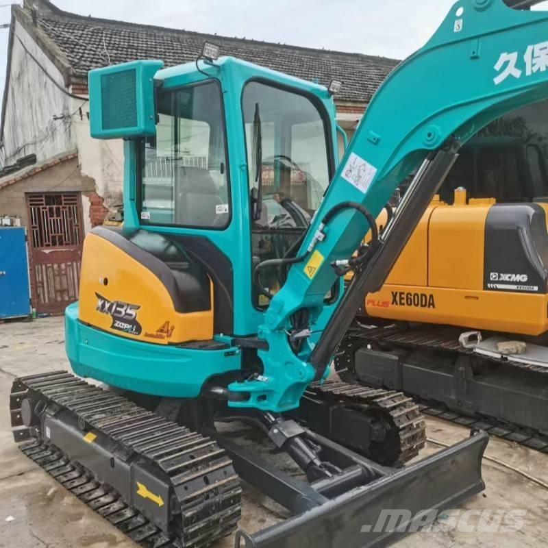 Kubota KX 135 Excavatoare pe șenile
