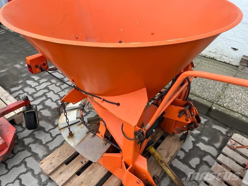 Amazone E+S 301 Dispersare nisip si sare