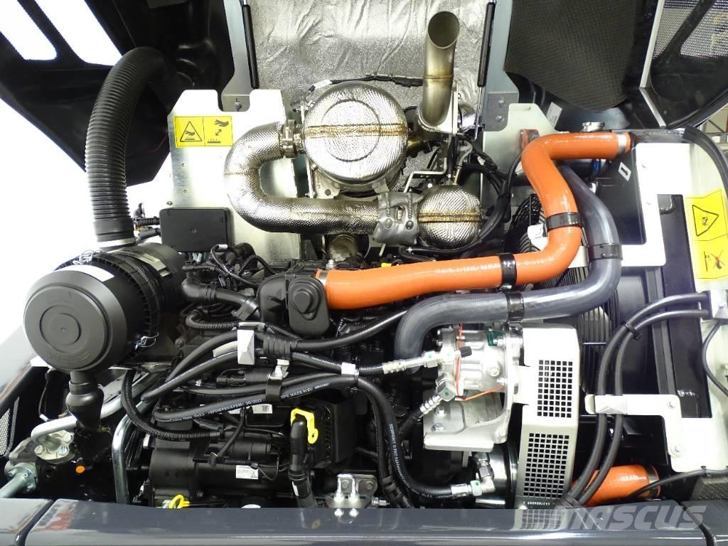 Yanmar V 120-5 Incarcator pe pneuri