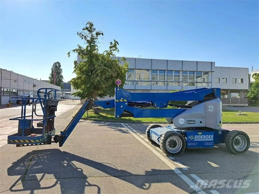 JLG E450AJ Nacele cu brat articulat