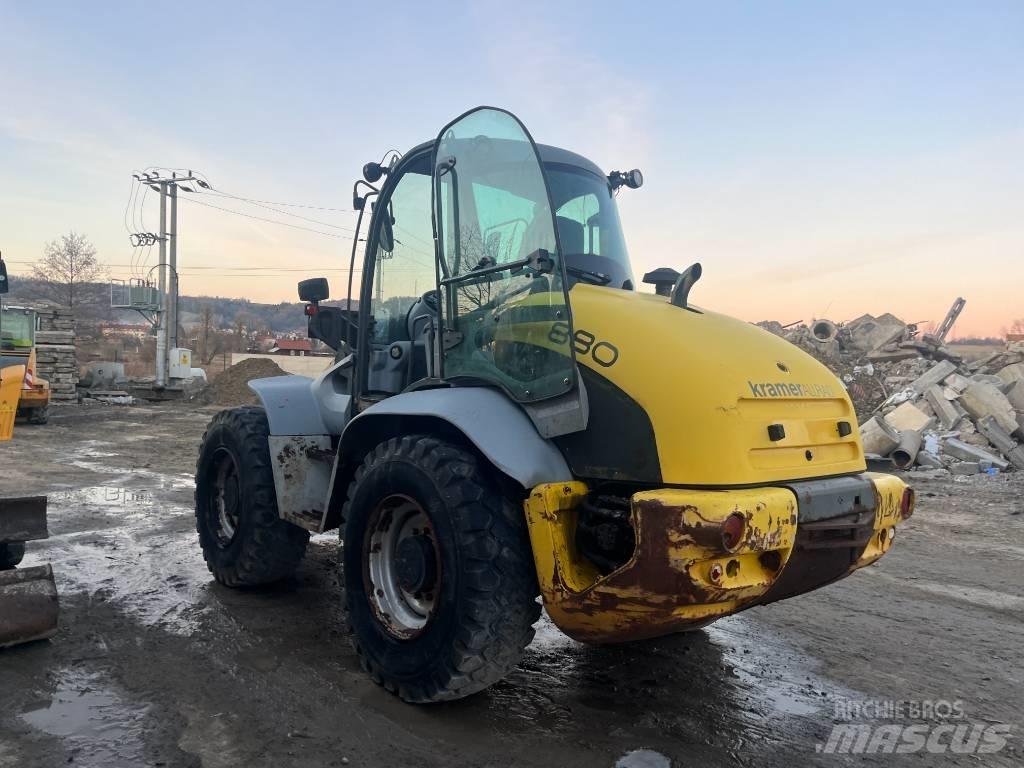 Kramer-allrad 880 Incarcator pe pneuri