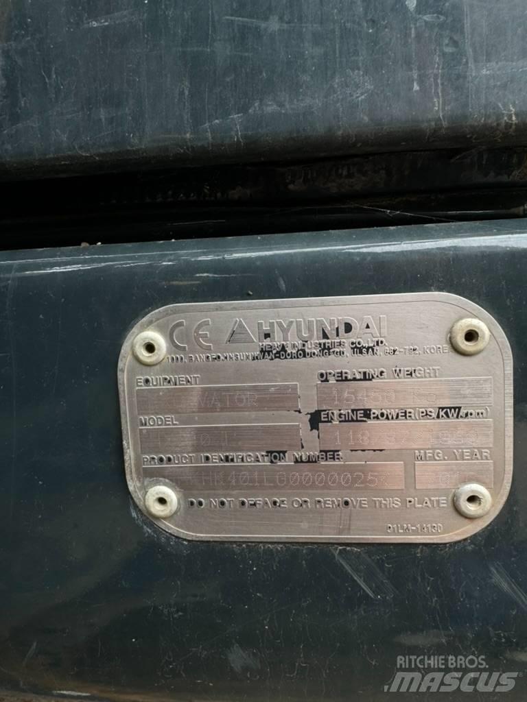 Hyundai HX 140L Excavatoare pe șenile
