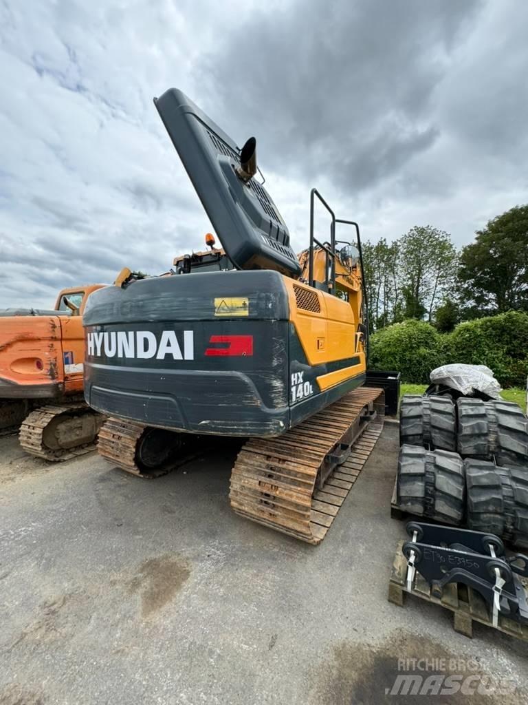 Hyundai HX 140L Excavatoare pe șenile
