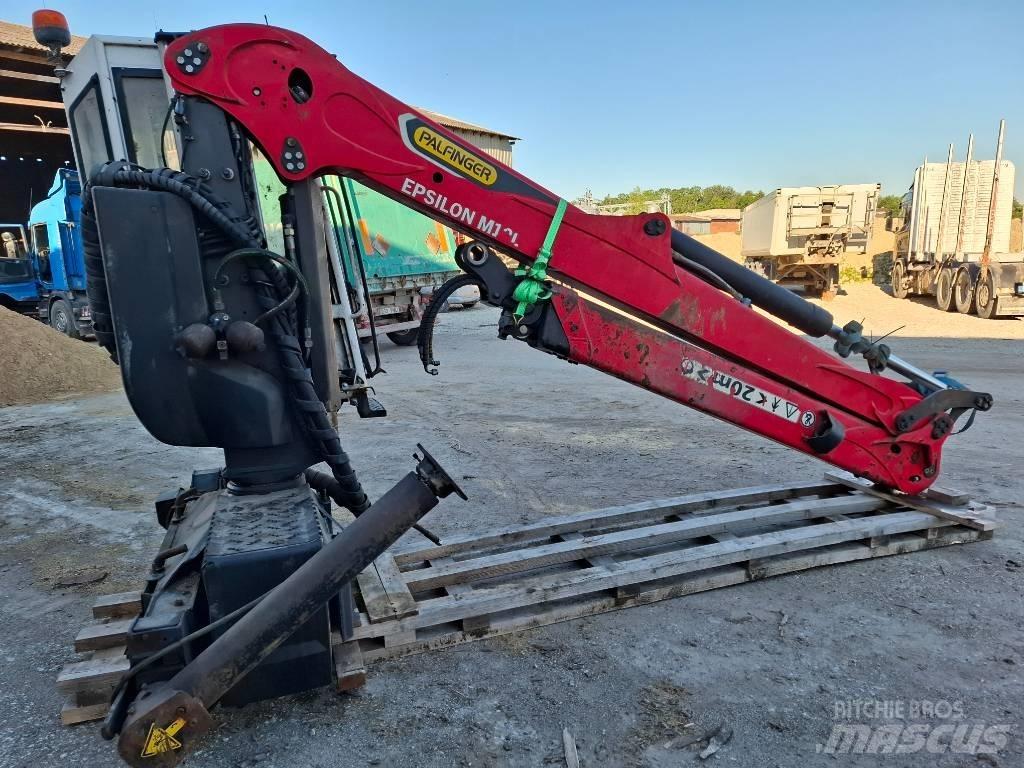 Epsilon M 12 L Macarale forestiere