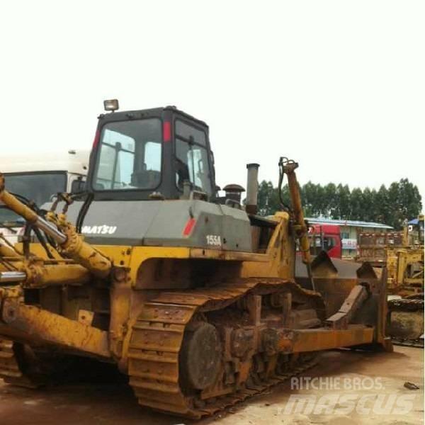 Komatsu d155a-3 Buldozere pe senile