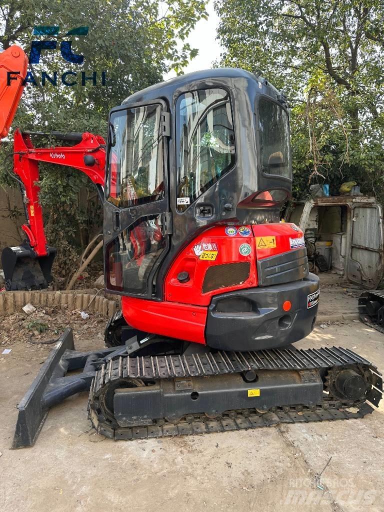 Kubota U 35 Excavatoare pe șenile
