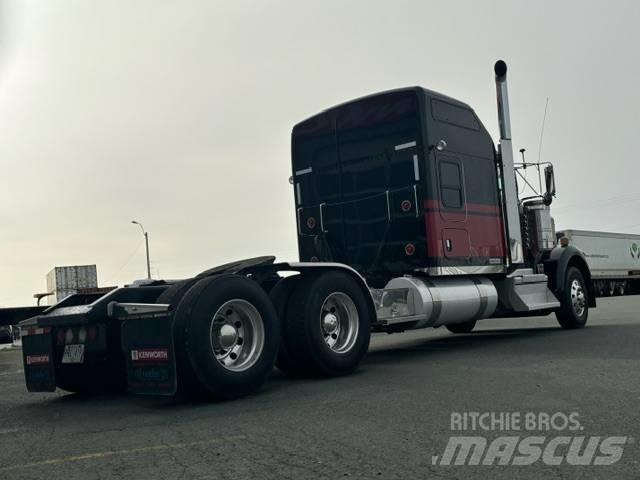 Kenworth W 900 B Autotractoare