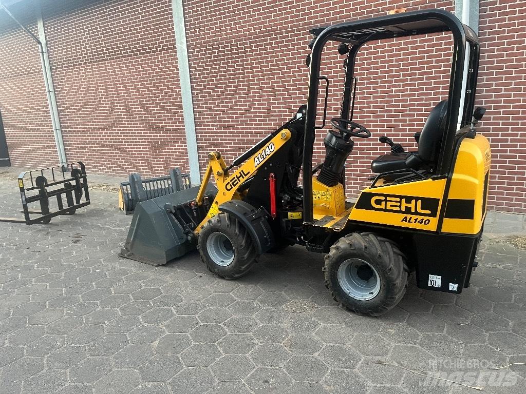 Gehl AL 140 Mini incarcatoare