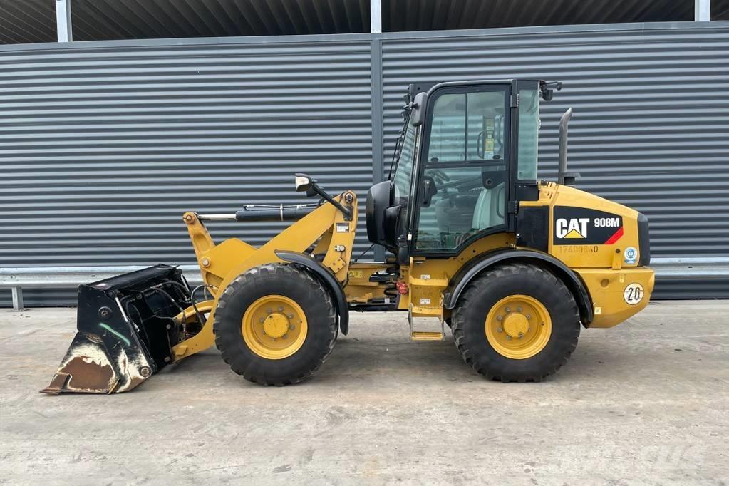 CAT 908M Incarcator pe pneuri