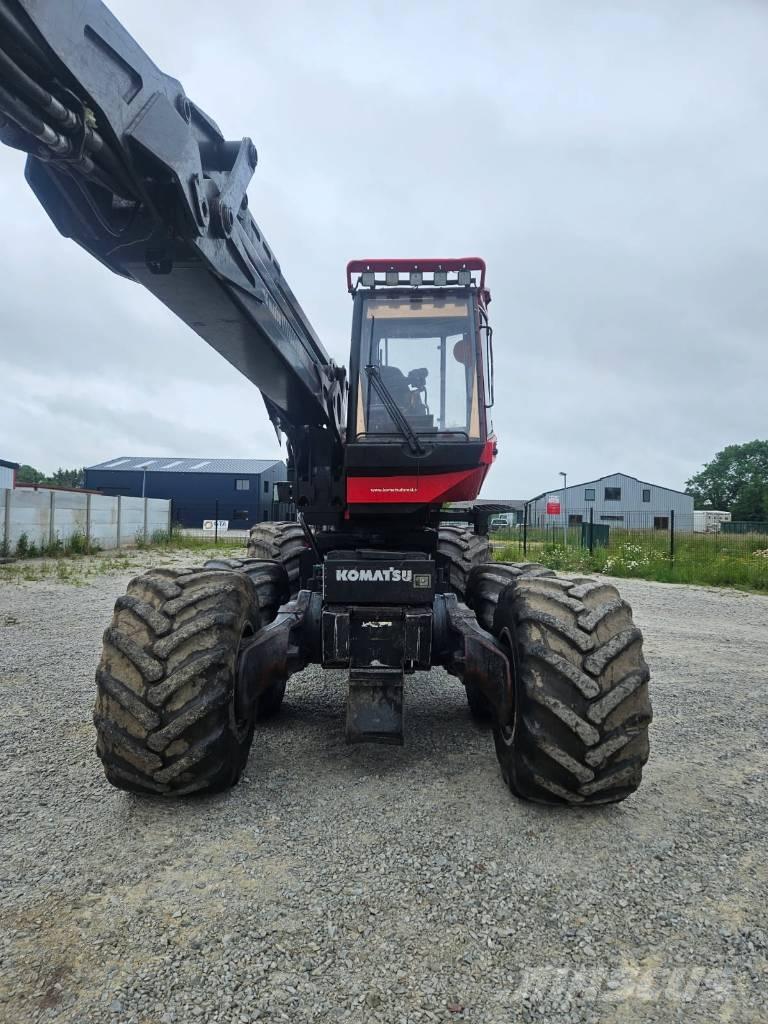 Komatsu 911.5 Combine forestiere