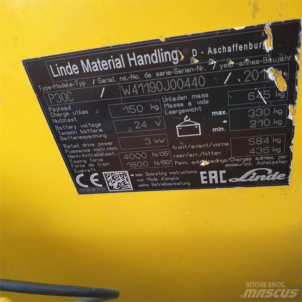 Linde P30C Camioane de tractiune