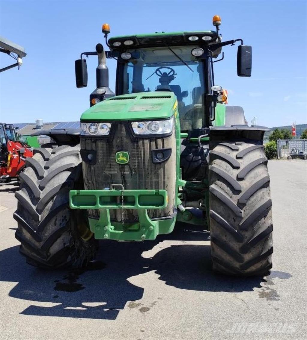 John Deere 8370 R Tractoare