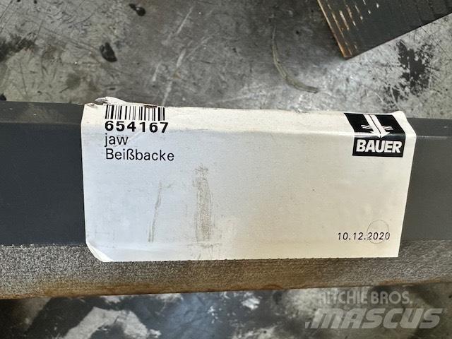 Bauer szczęki Piese de schimb si accesorii pentru echipamente de forat