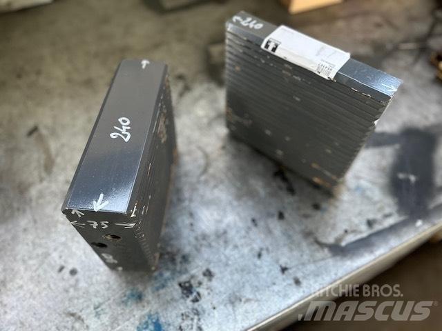 Bauer szczęki Piese de schimb si accesorii pentru echipamente de forat